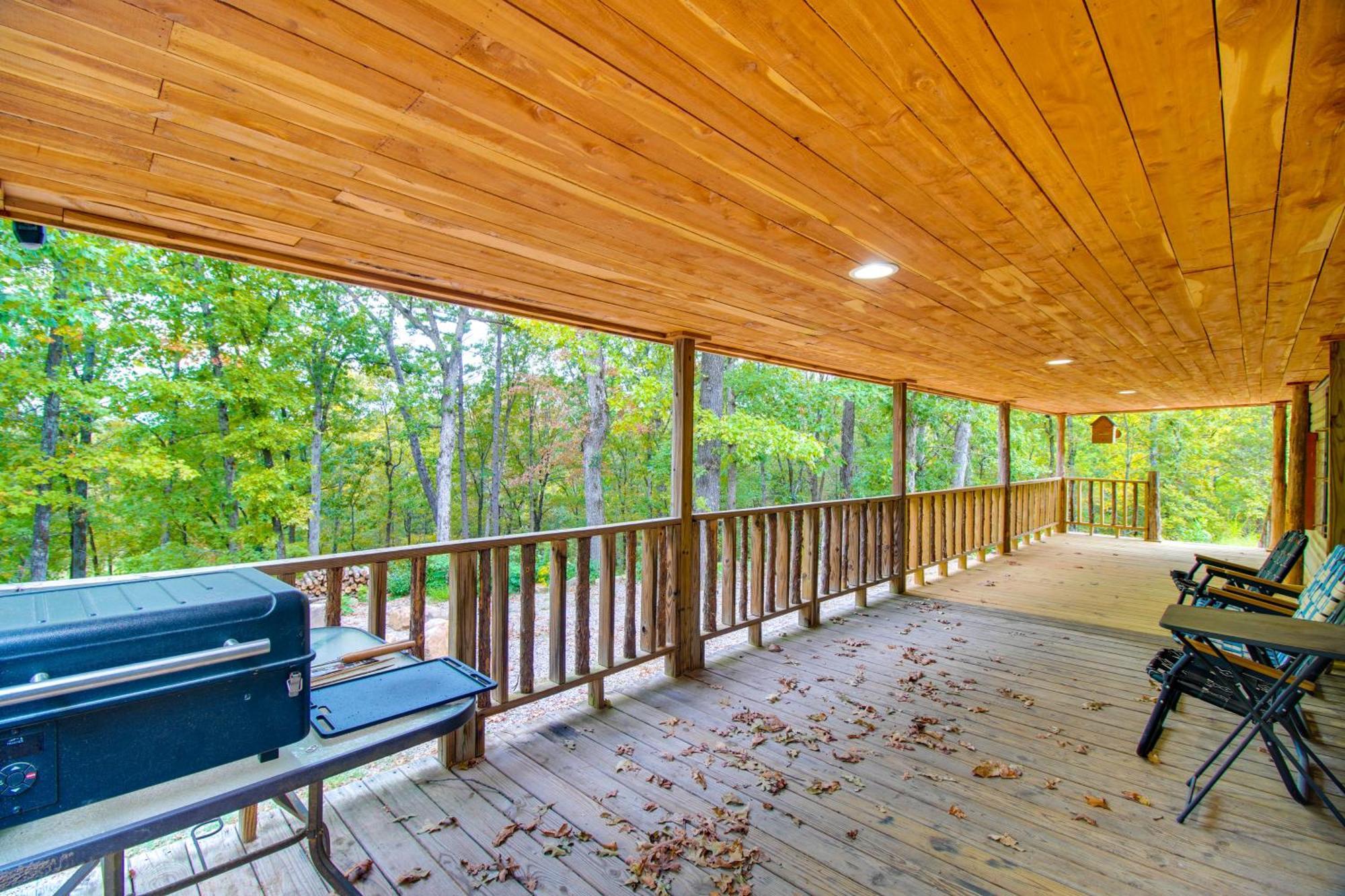 Ozark Mountain Cabin Rental On 300-Acre Ranch Exterior foto